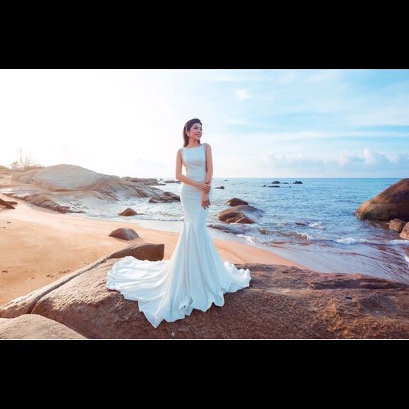 Meet your Posher - Picture 2 of 2